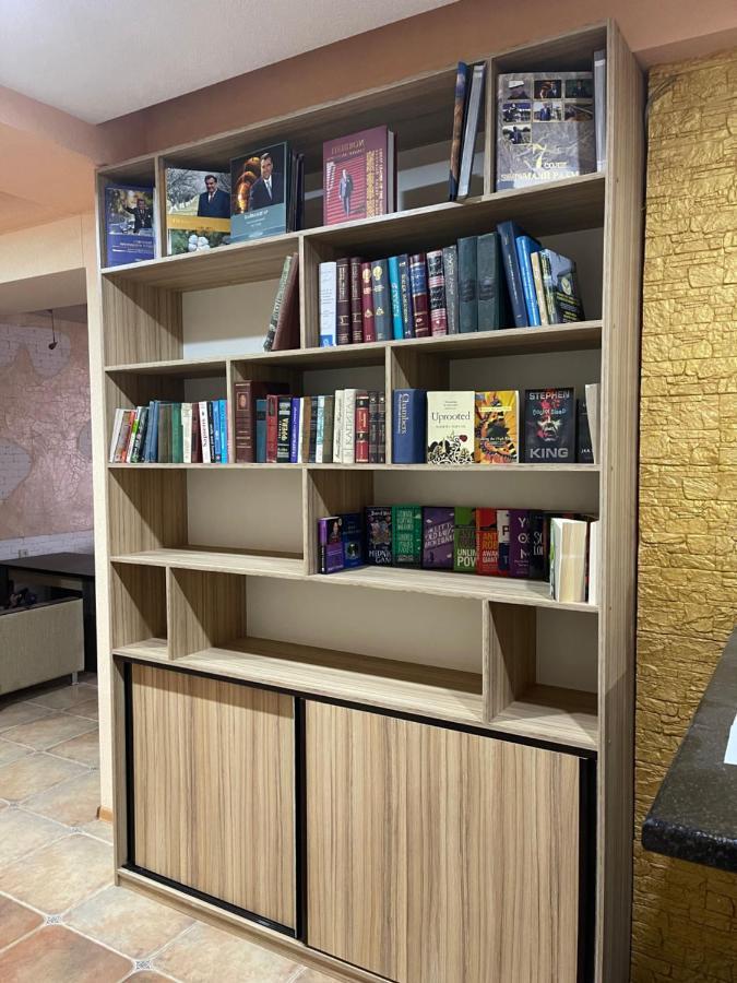 Flamingo Hostel Dushanbe Luaran gambar